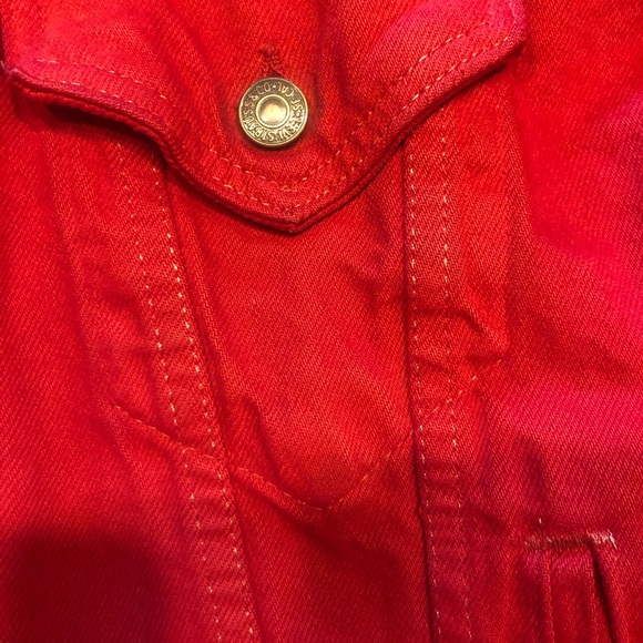 Red vintage twin red denim jacket by Levi’s - Picture 4 of 8